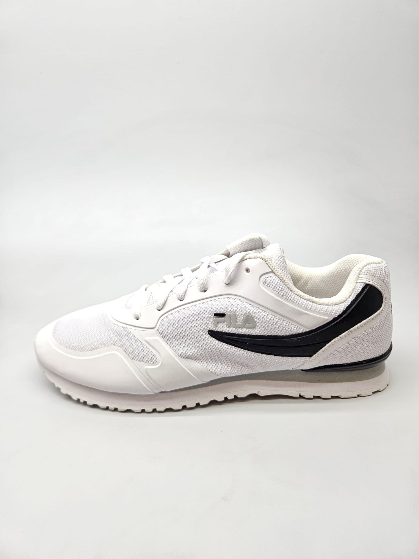 FILA NOVI ORIGINAL PATIKI BR 46