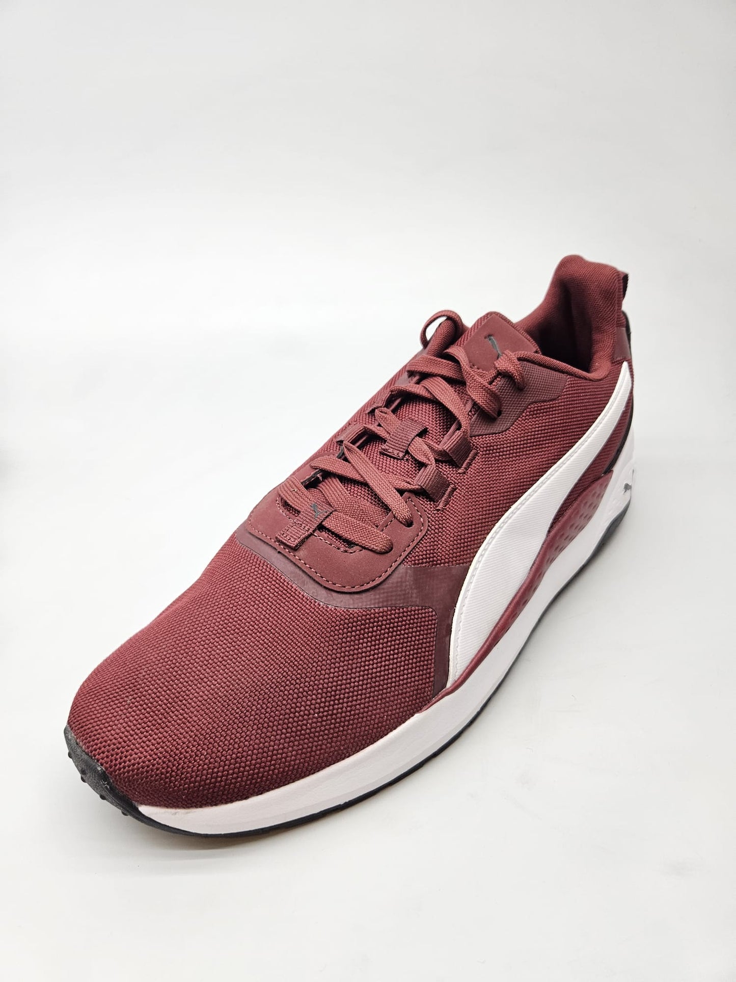 PUMA NOVI ORIGINAL PATIKI BR 47