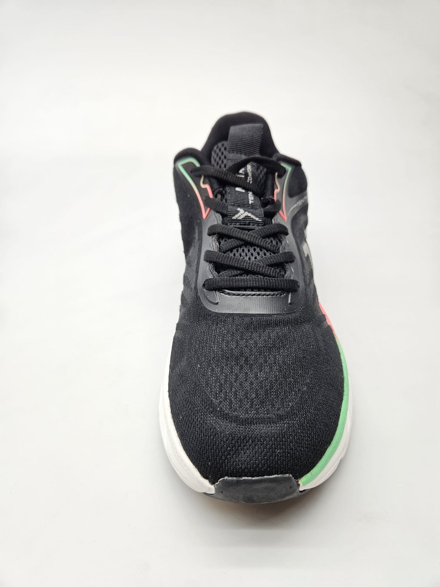 TENTH COMFORT NOVI ORIGINAL PATIKI BR 41