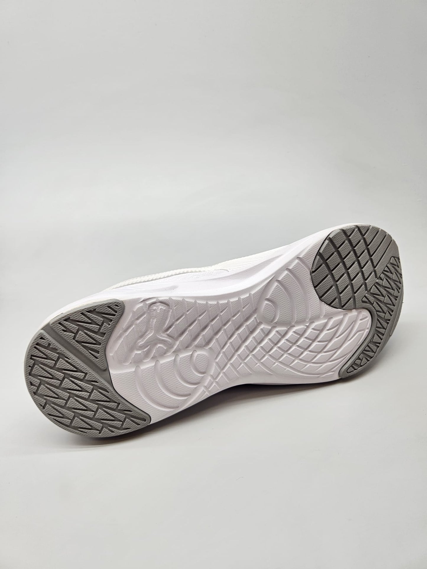 PUMA NOVI ORIGINAL PATIKI BR 41