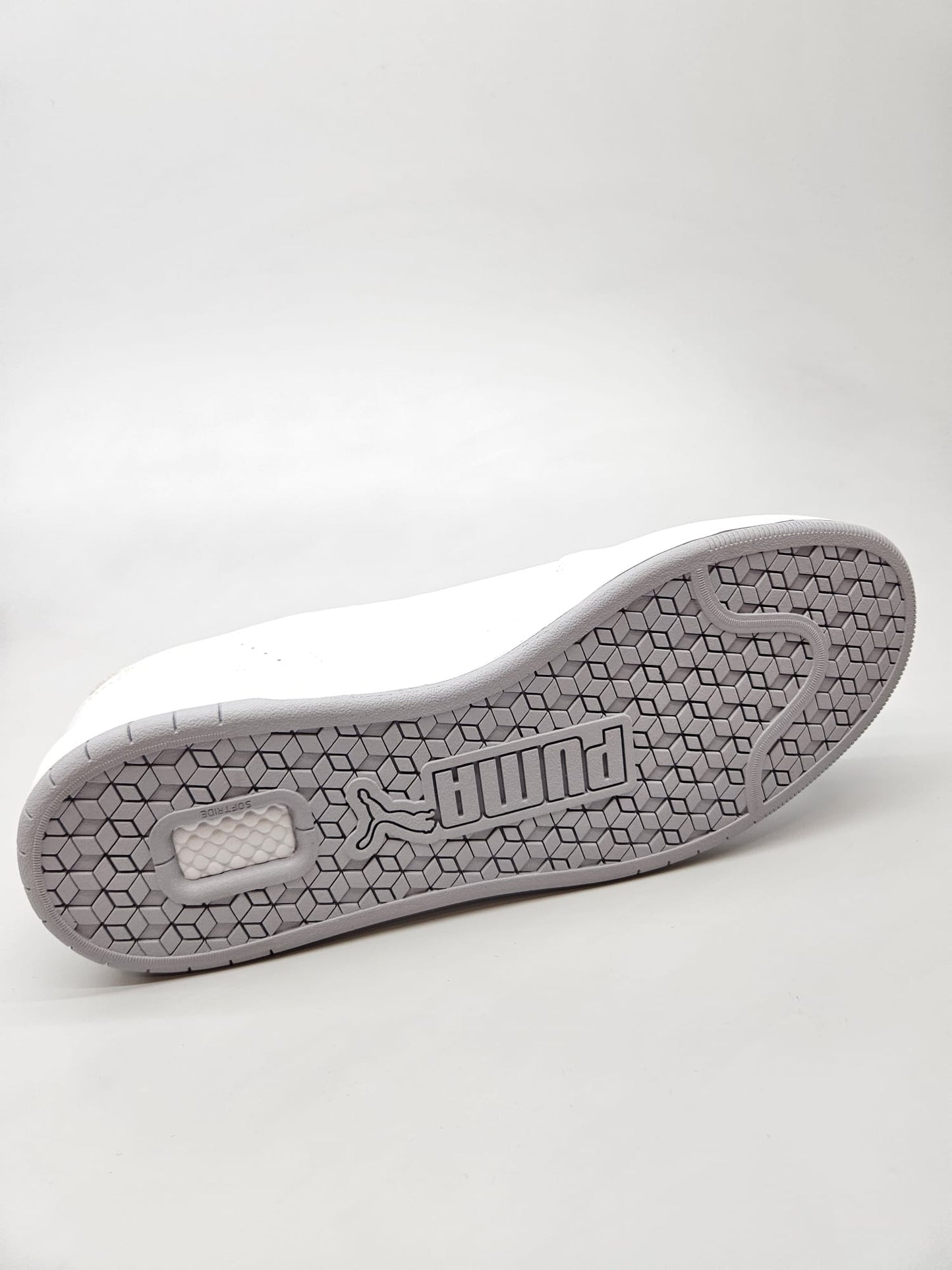 PUMA NOVI ORIGINAL PATIKI BR 42.5