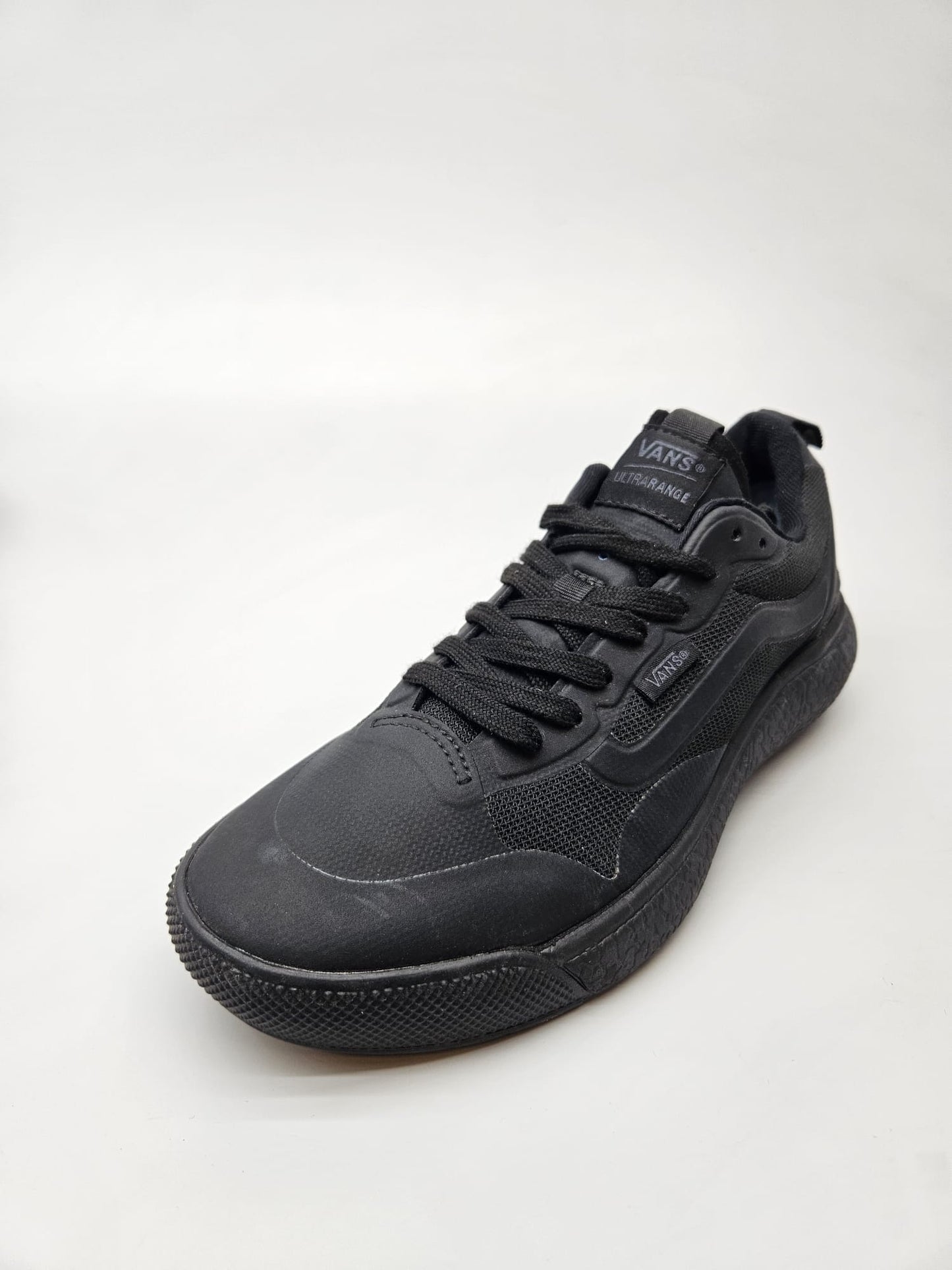 VANS NOVI ORIGINAL PATIKI BR 39
