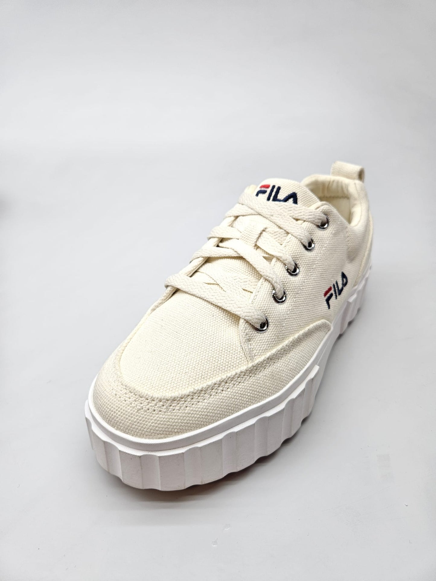 FILA NOVI ORIGINAL PATIKI BR 37