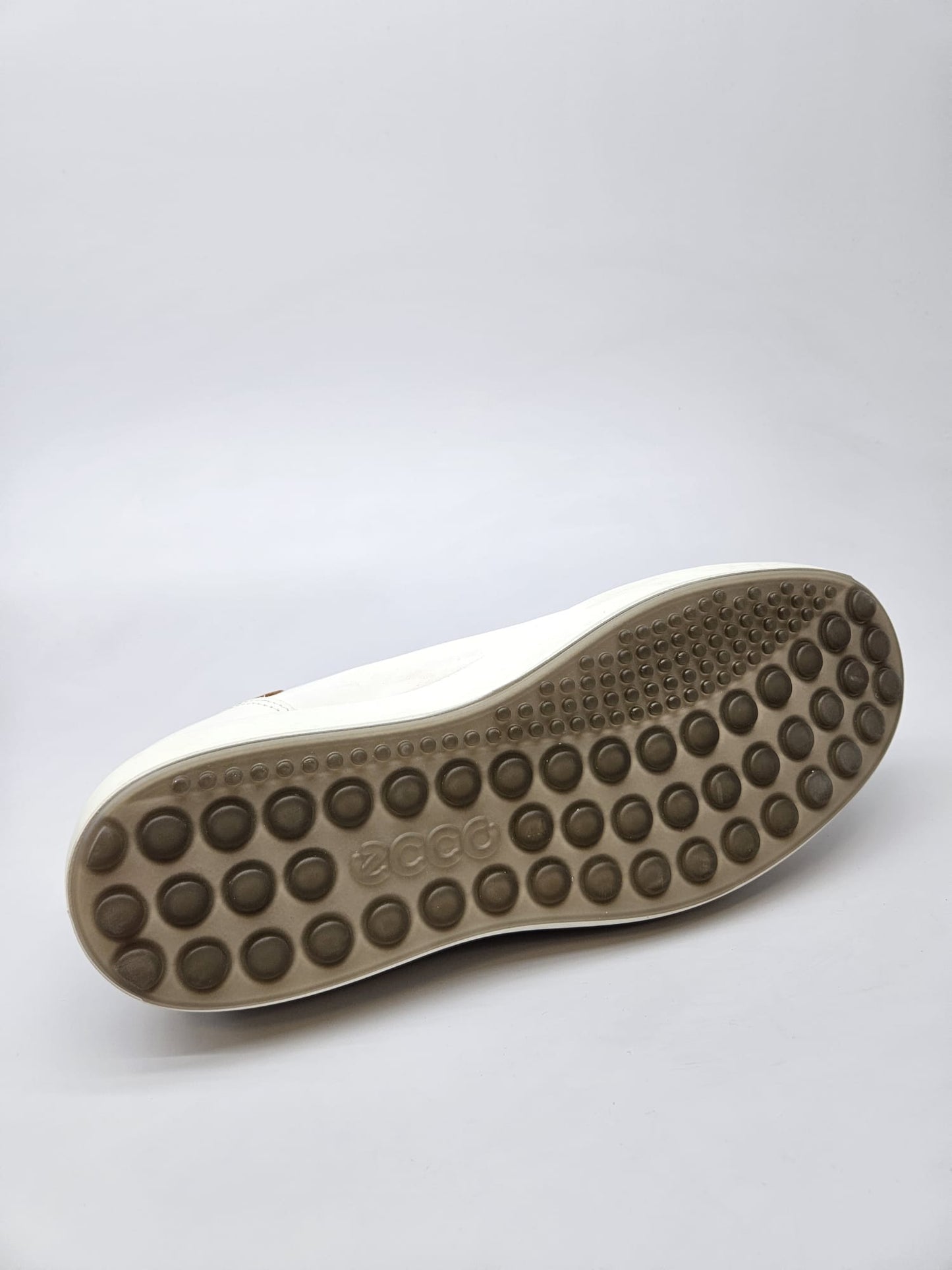 ECCO NOVI ORIGINAL PATIKI BR 44