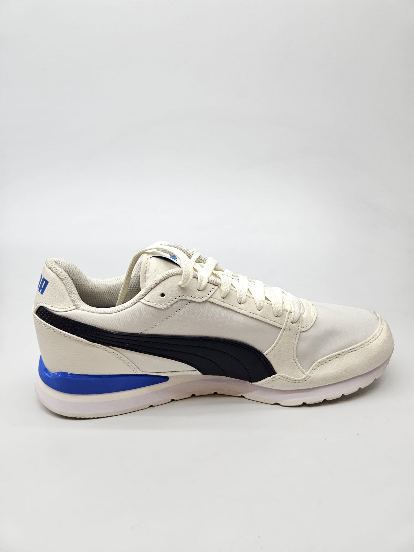 PUMA NOVI ORIGINAL PATIKI BR 44.5