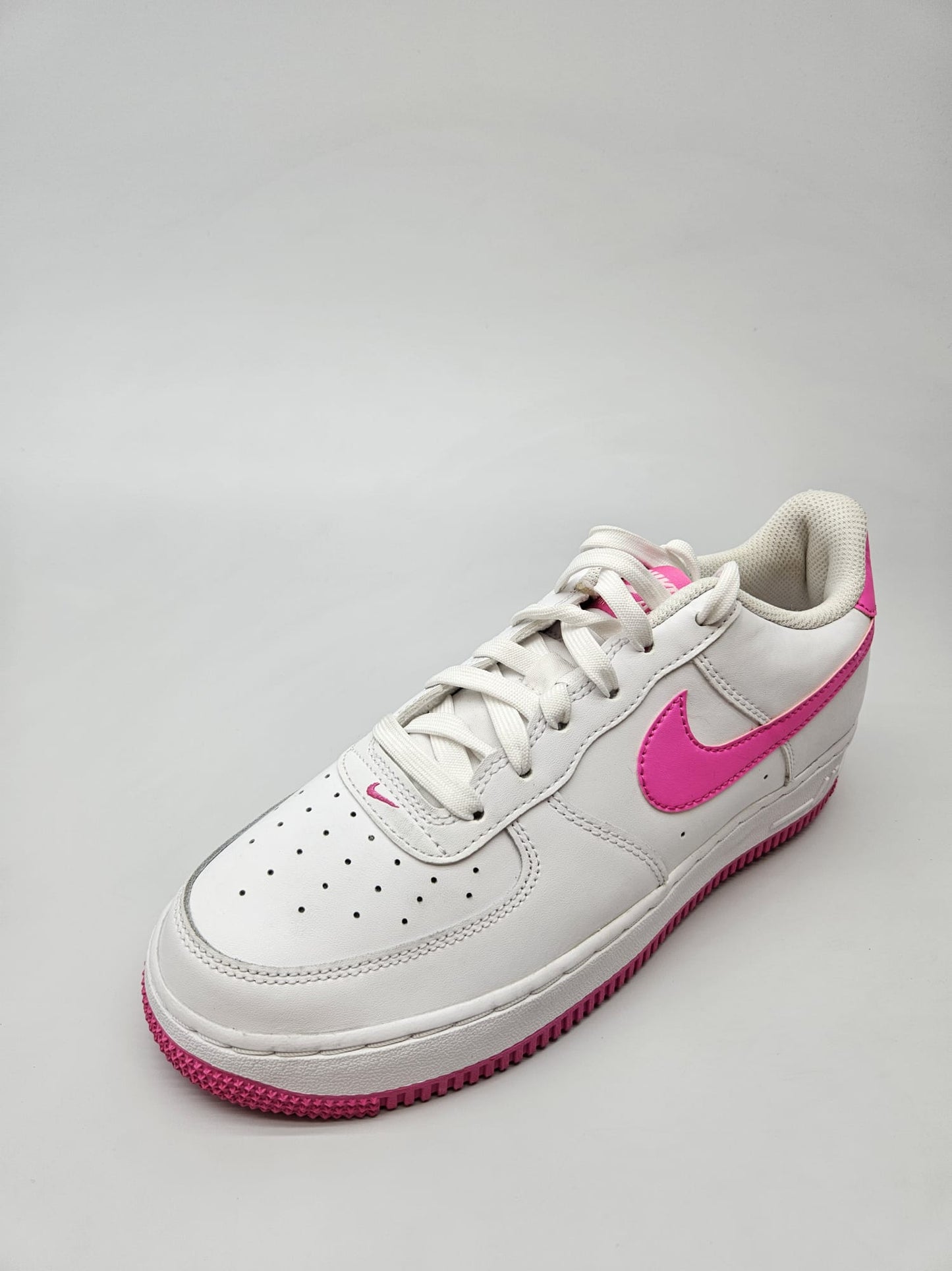NIKE AF1 NOVI ORIGINAL PATIKI BR 38.5