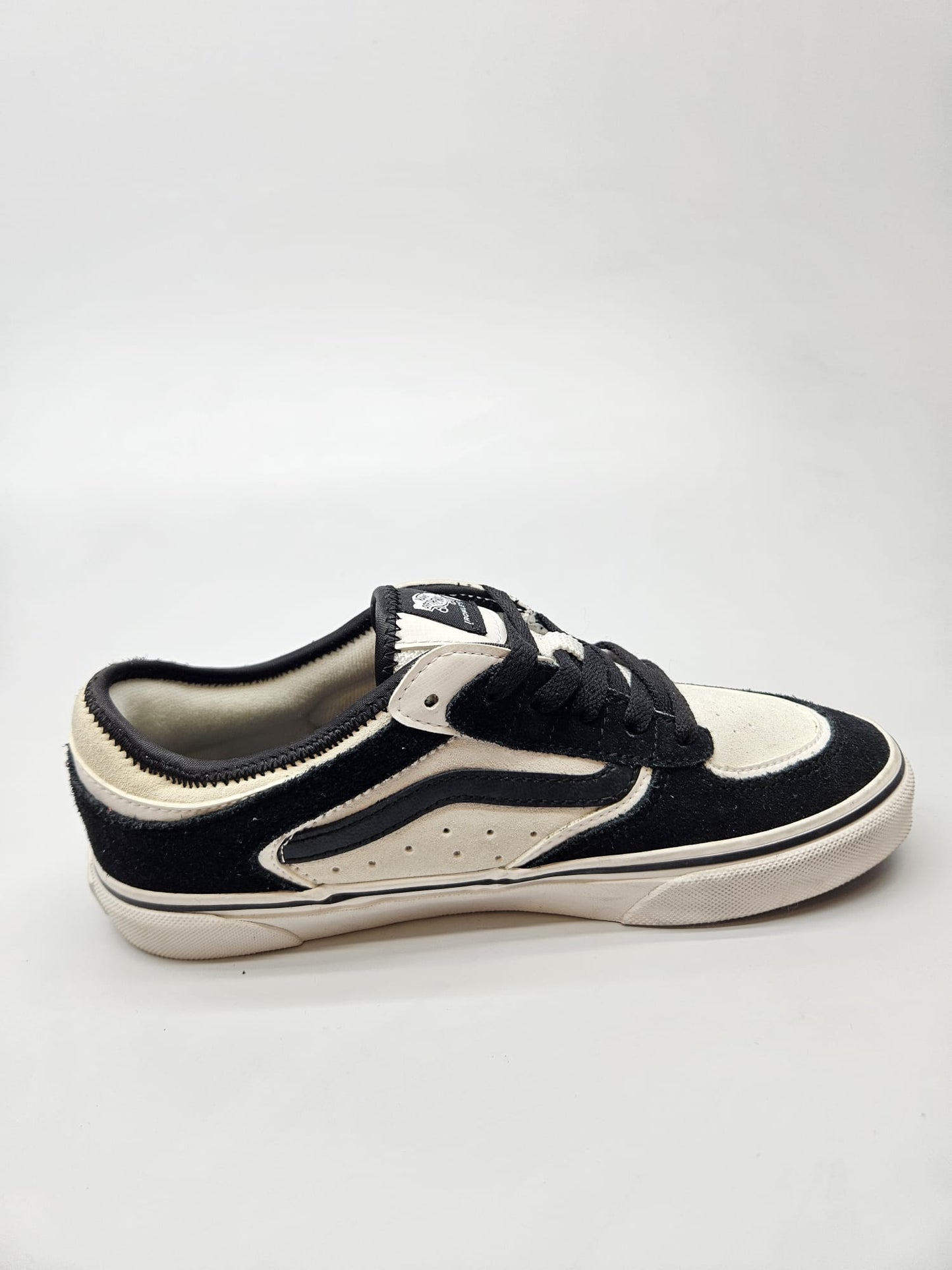 VANS NOVI ORIGINAL PATIKI BR 37