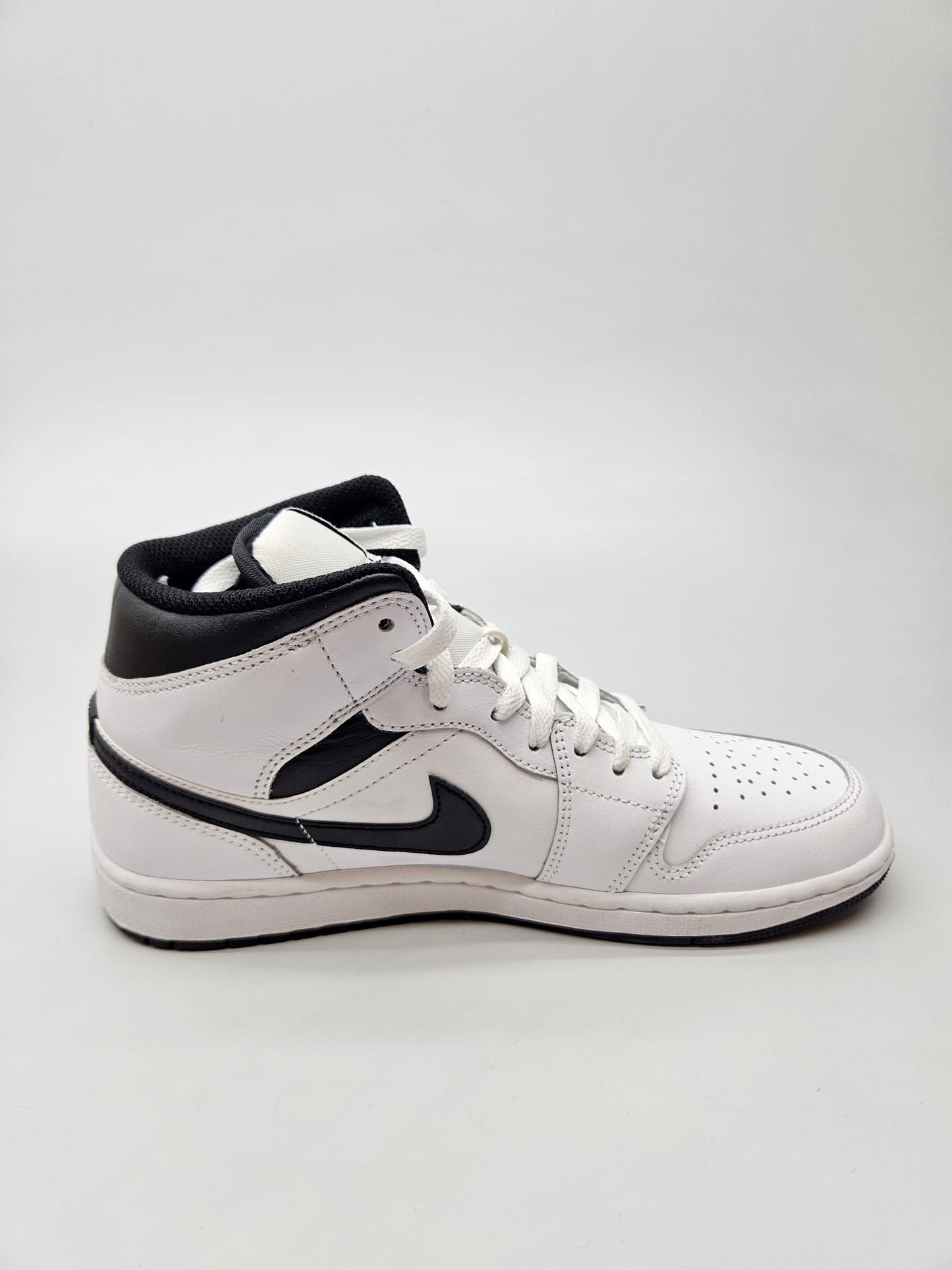 NIKE JORDAN NOVI ORIGINAL PATIKI BR 41