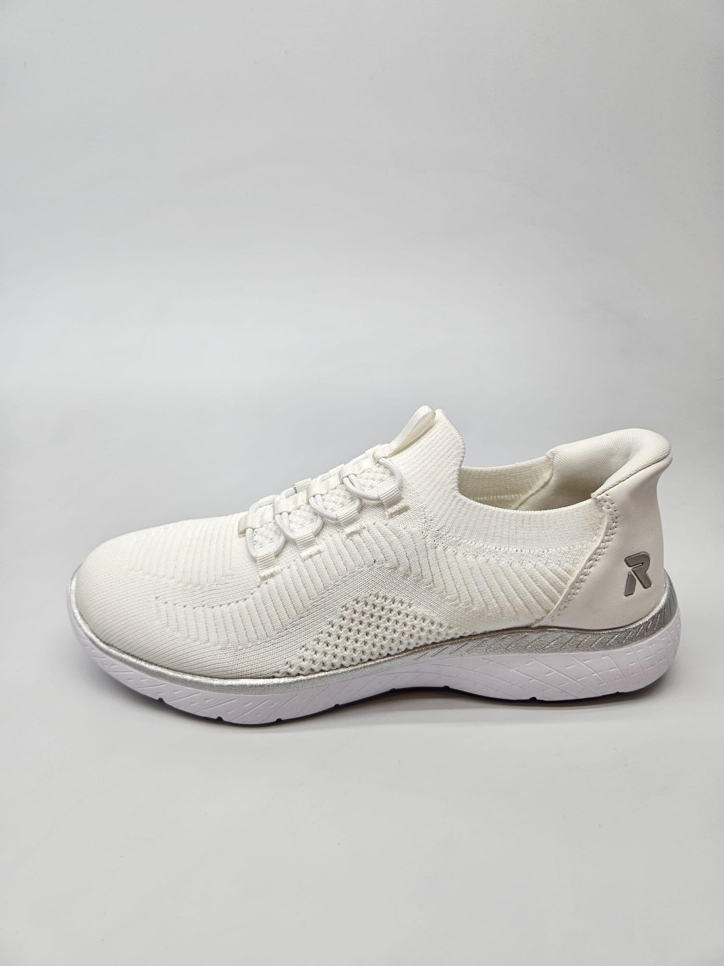 RIEKER NOVI ORIGINAL PATIKI BR 39