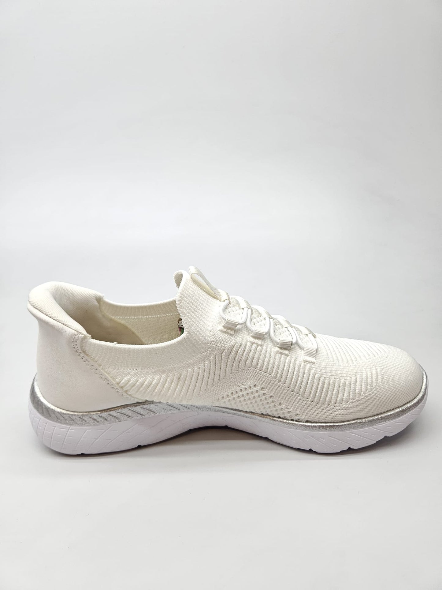 RIEKER NOVI ORIGINAL PATIKI BR 39