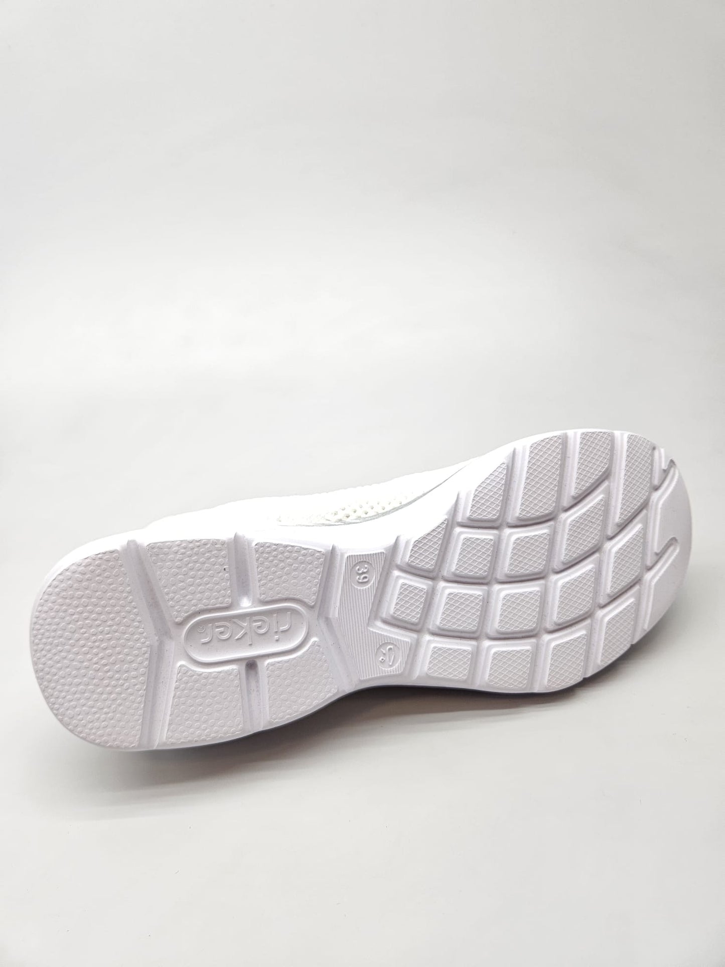 RIEKER NOVI ORIGINAL PATIKI BR 39