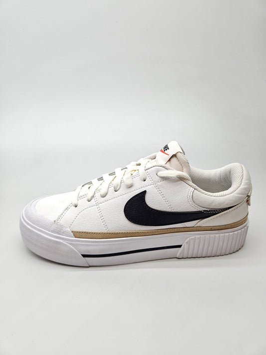 NIKE NOVI ORIGINAL PATIKI BR 40.5