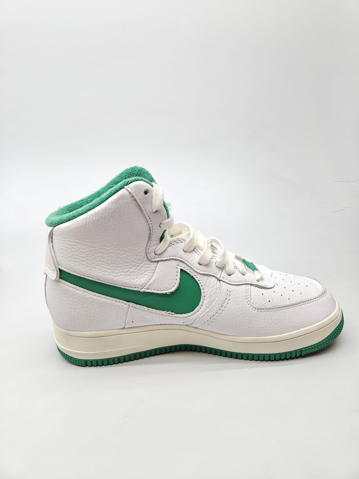 NIKE AF1 NOVI ORIGINAL PATIKI BR 42