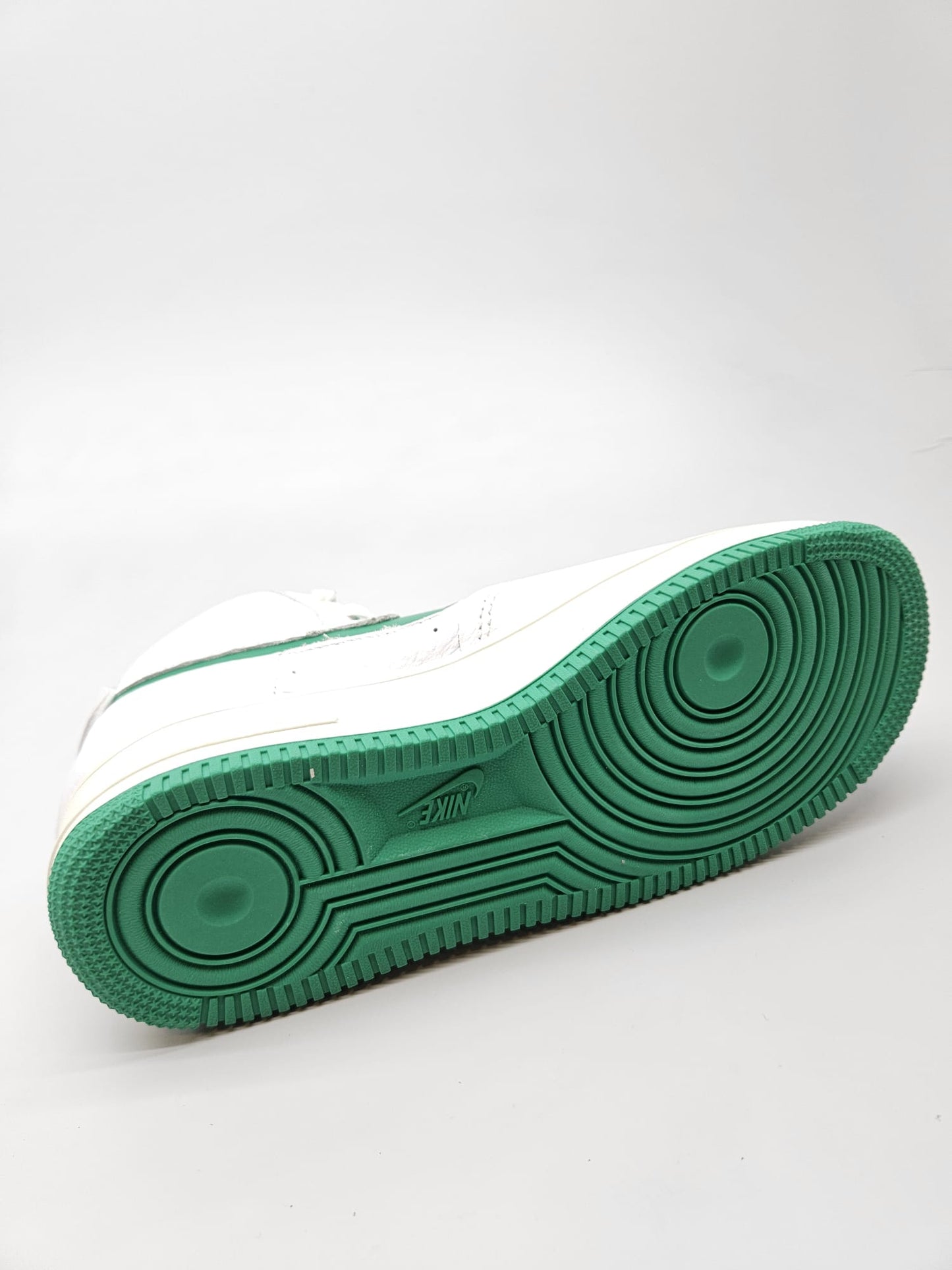 NIKE AF1 NOVI ORIGINAL PATIKI BR 42