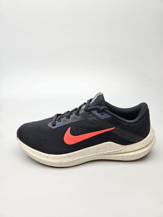 NIKE NOVI ORIGINAL PATIKI BR 41