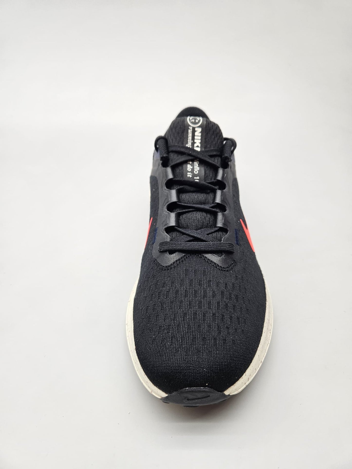NIKE NOVI ORIGINAL PATIKI BR 41