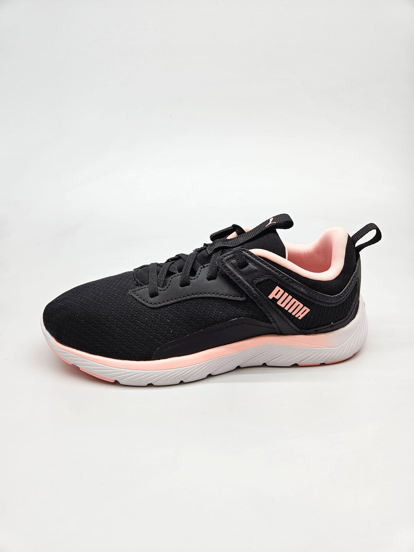 PUMA NOVI ORIGINAL PATIKI BR 37
