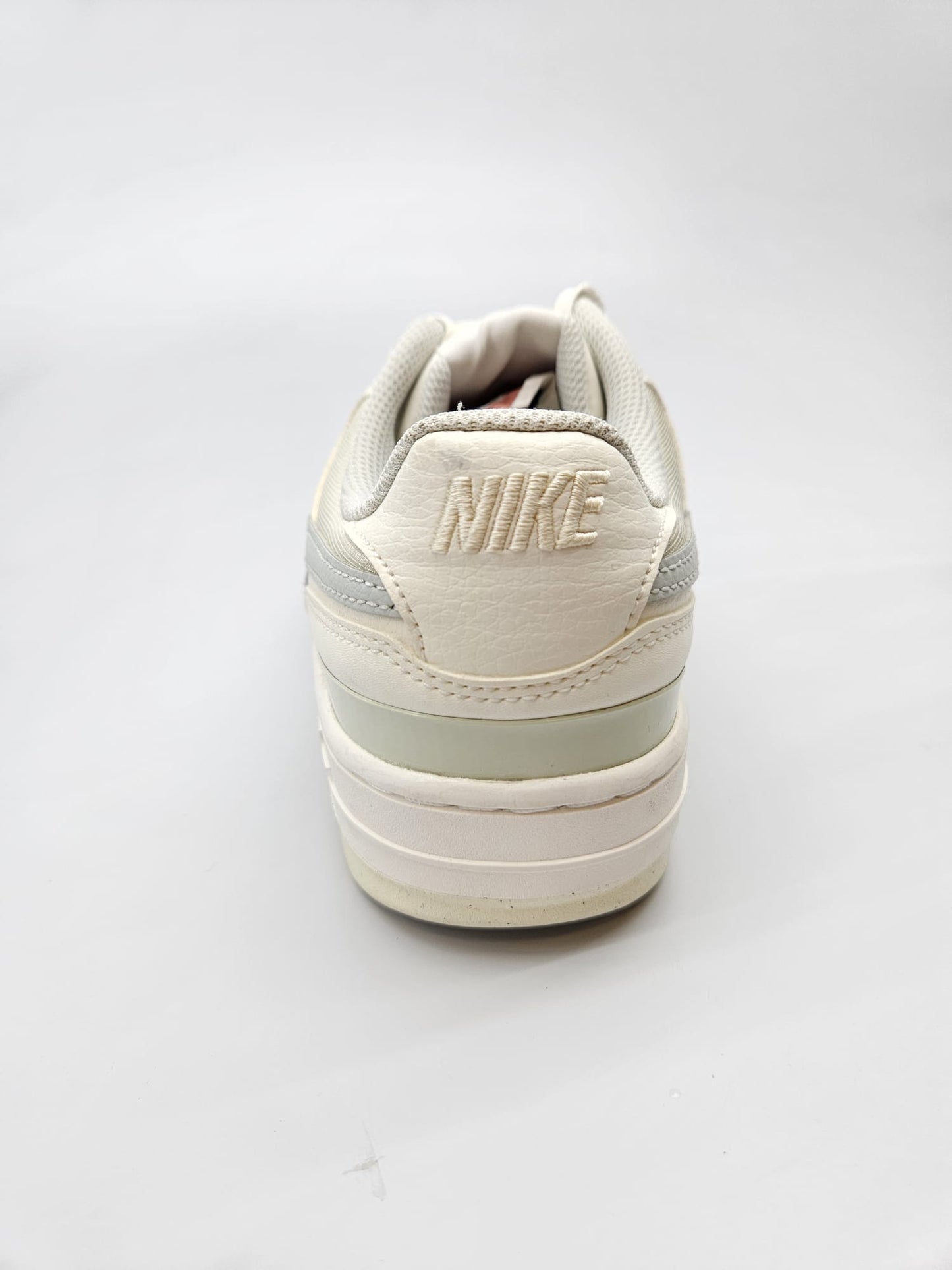 NIKE NOVI ORIGINAL PATIKI BR 40