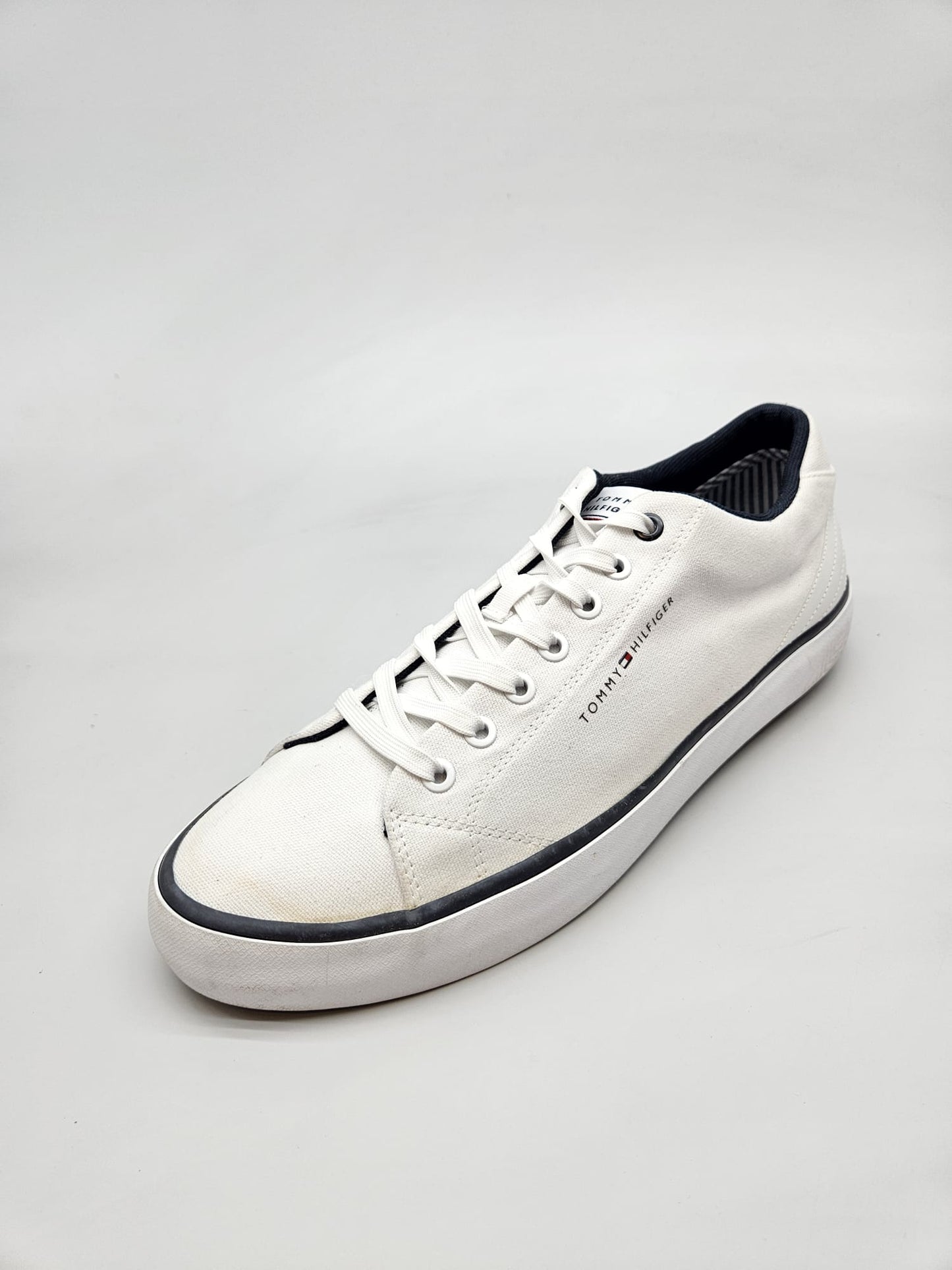 TOMMY HILFIGER ORIGINAL PATIKI BR 44