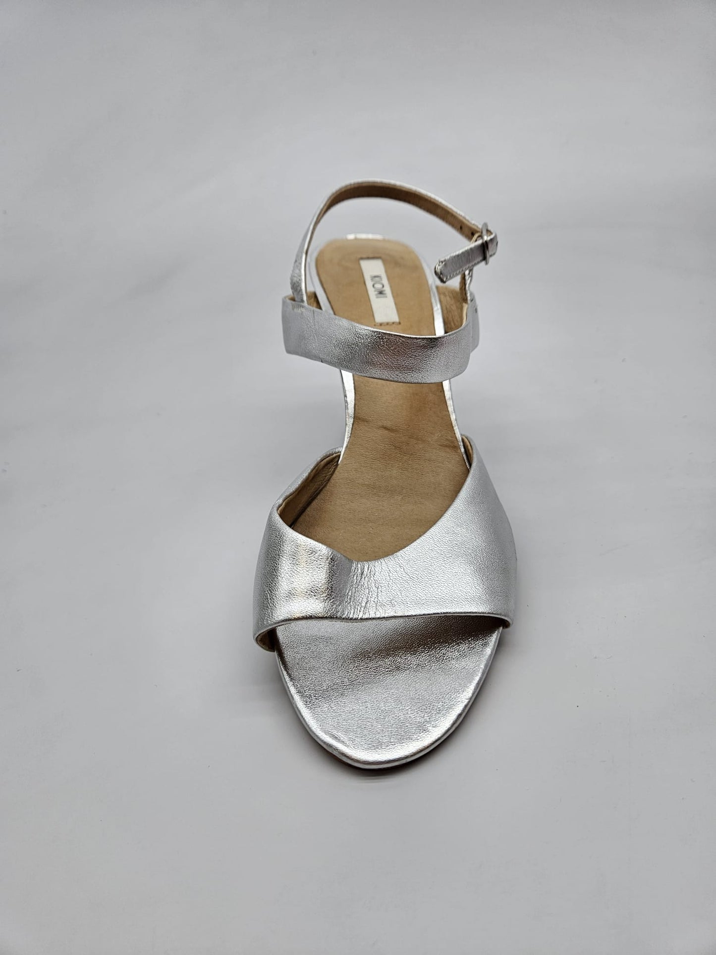 KIOMI ORIGINAL SANDALI BR 40