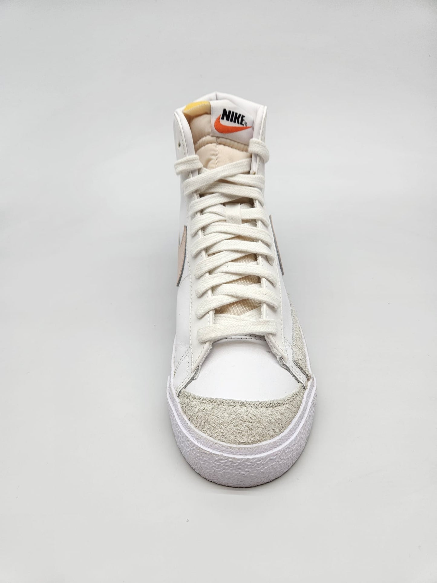NIKE NOVI ORIGINAL PATIKI BR 38.5