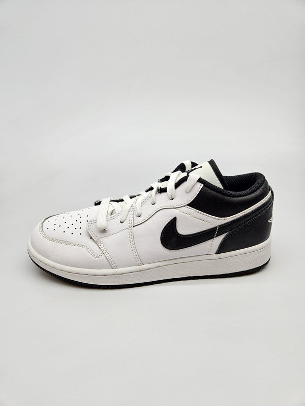 NIKE JORDAN NOVI ORIGINAL PATIKI BR 38.5