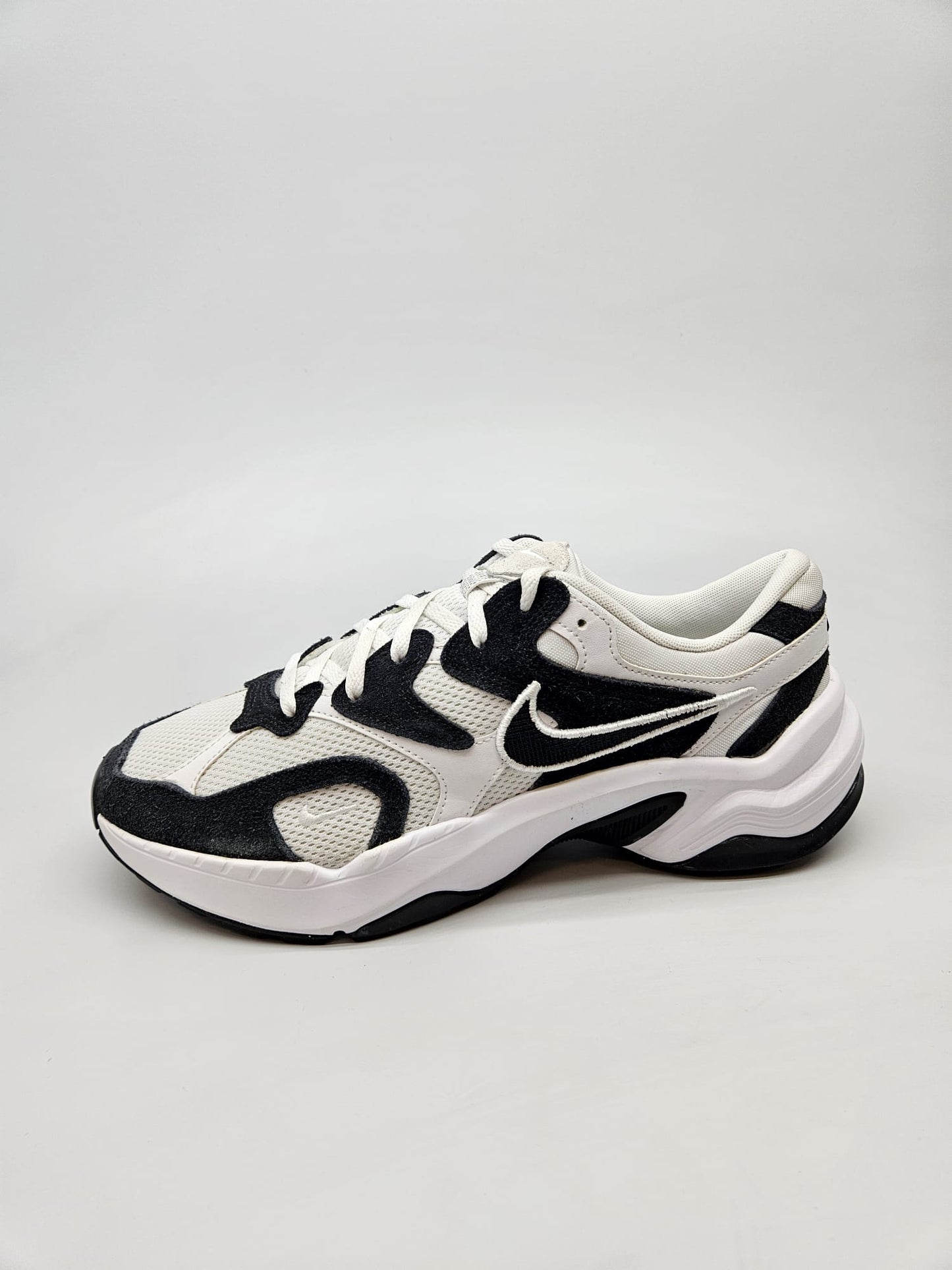 NIKE NOVI ORIGINAL PATIKI BR 43