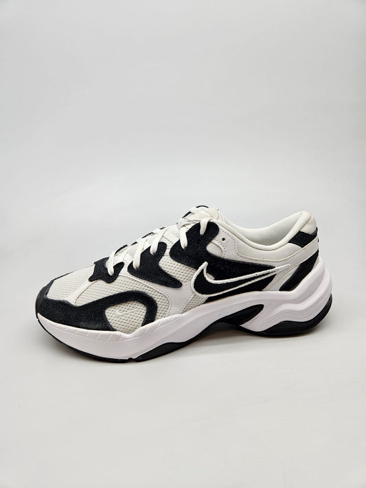 NIKE NOVI ORIGINAL PATIKI BR 43