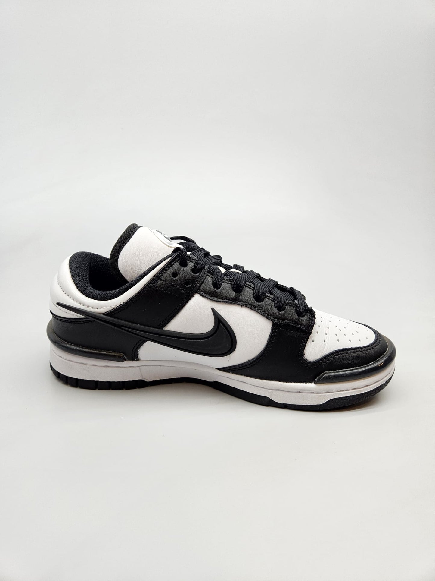 NIKE ORIGINAL PATIKI BR 37.5