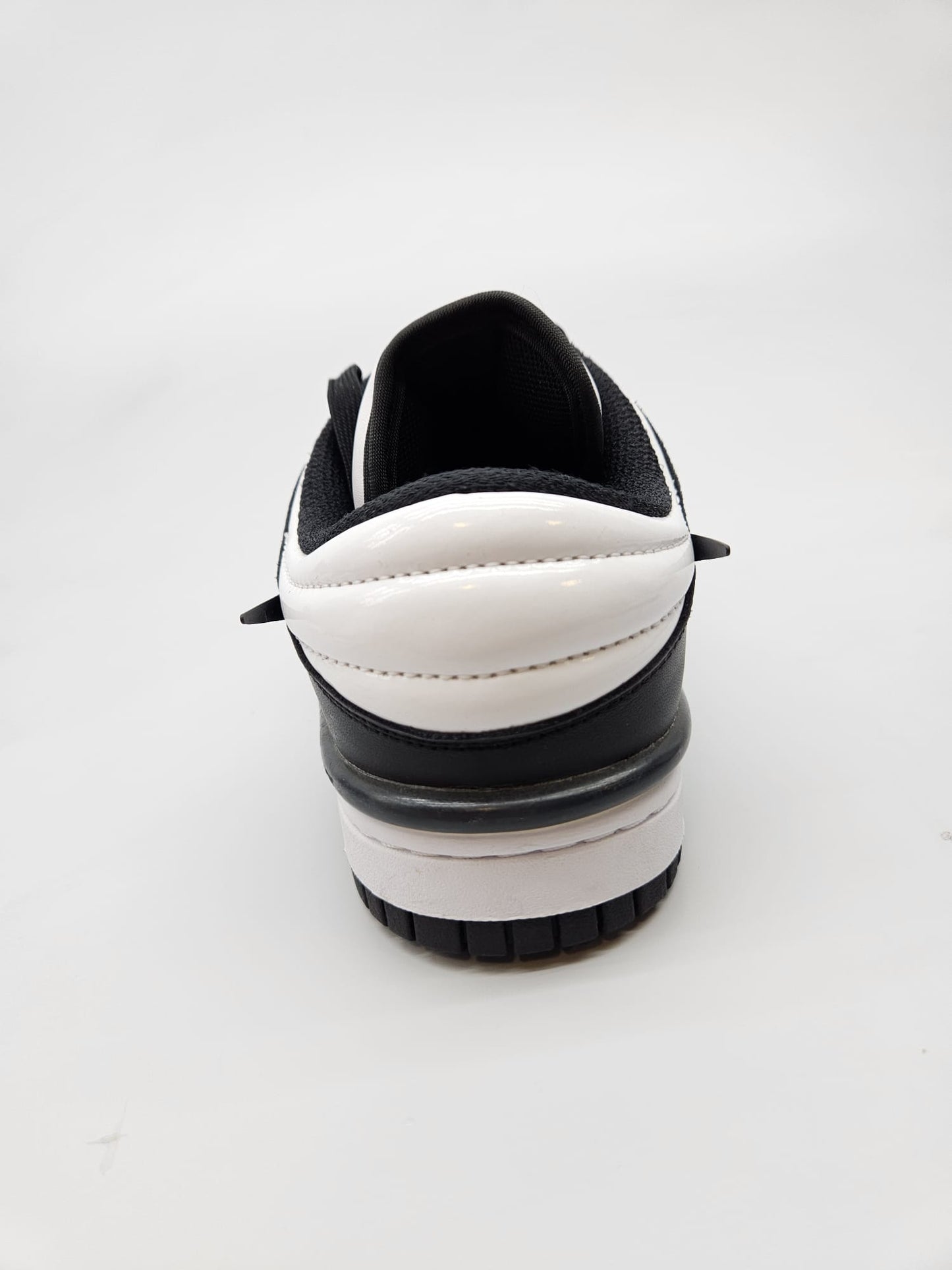 NIKE ORIGINAL PATIKI BR 37.5