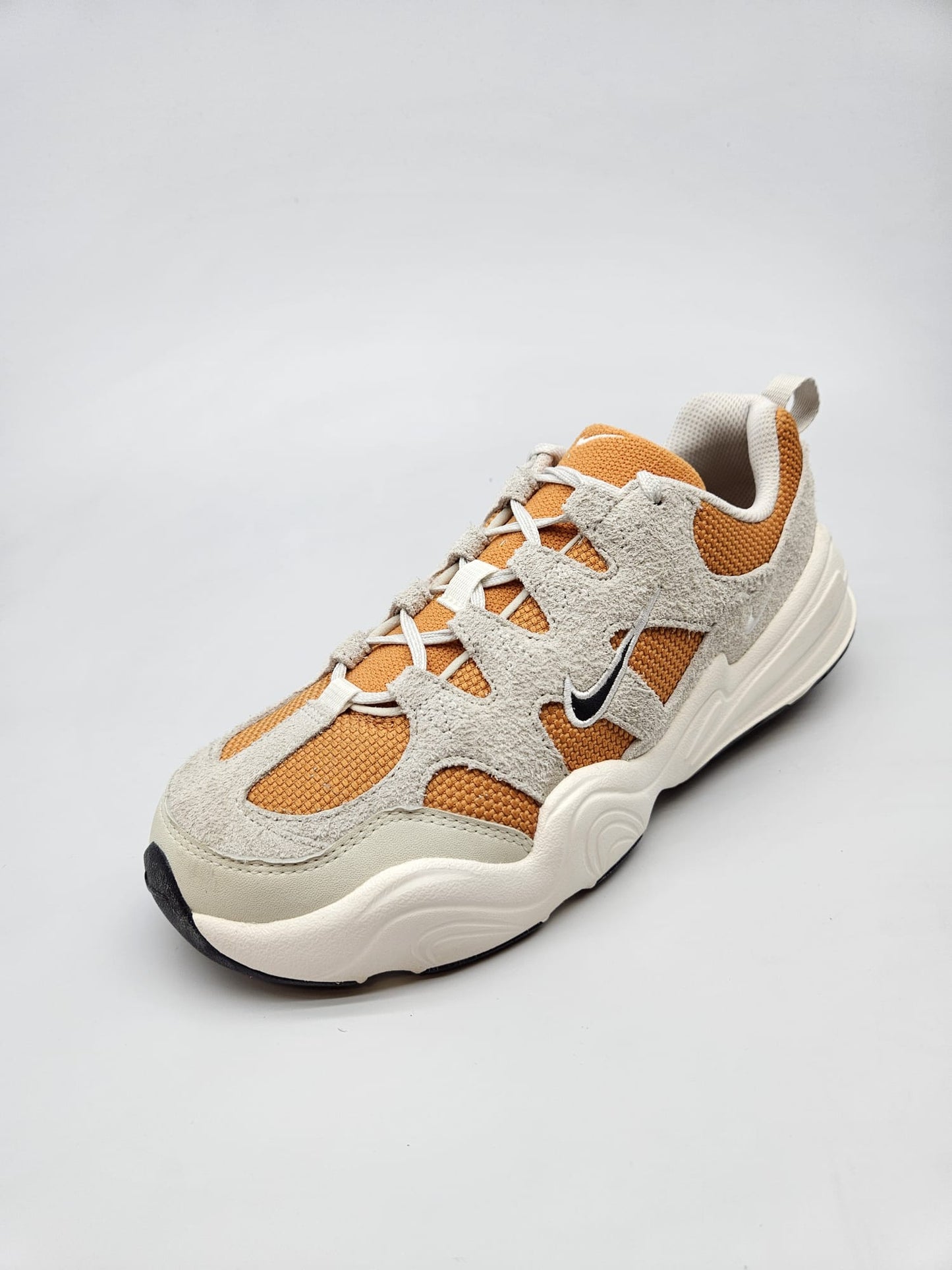 NIKE NOVI ORIGINAL PATIKI BR 40