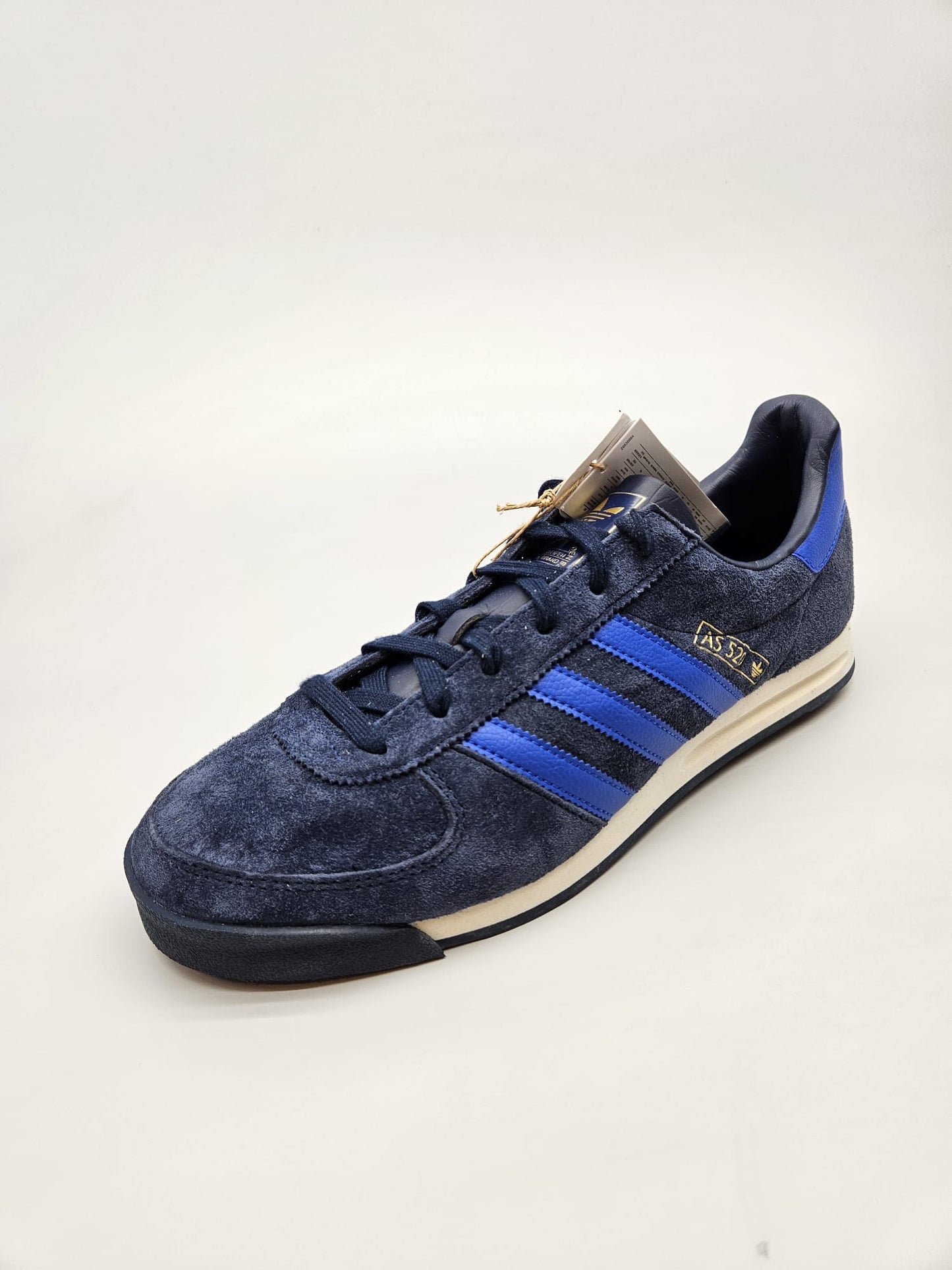 ADIDAS NOVI ORIGINAL PATIKI BR 45