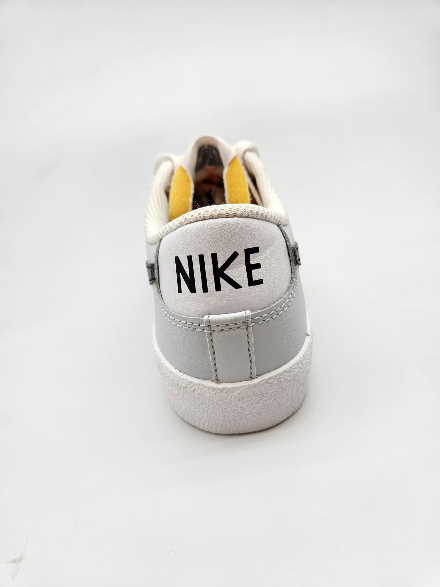 NIKE NOVI ORIGINAL PATIKI BR 38.5