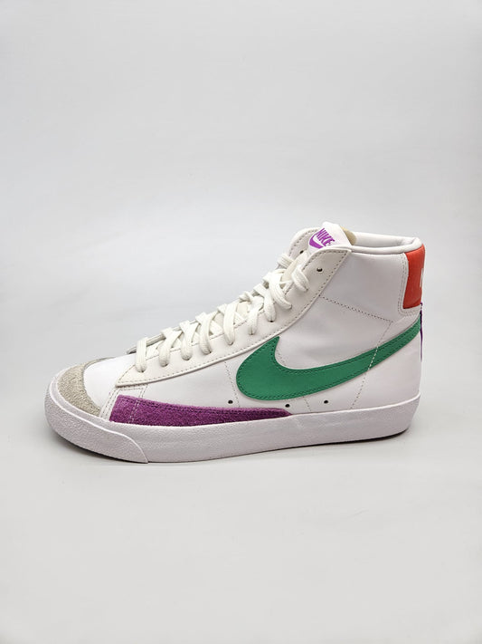 NIKE NOVI ORIGINAL PATIKI BR 42.5