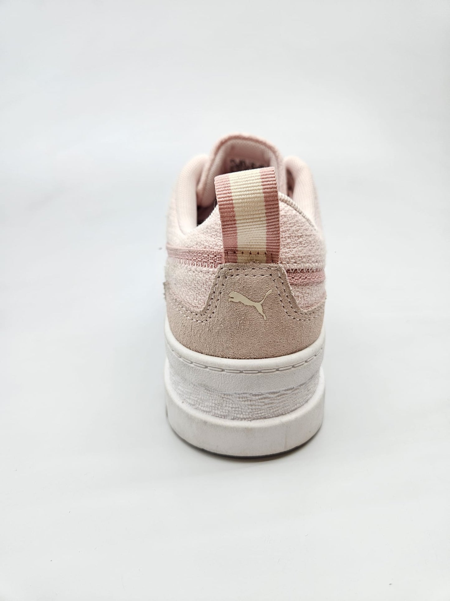 PUMA NOVI ORIGINAL PATIKI BR 38.5