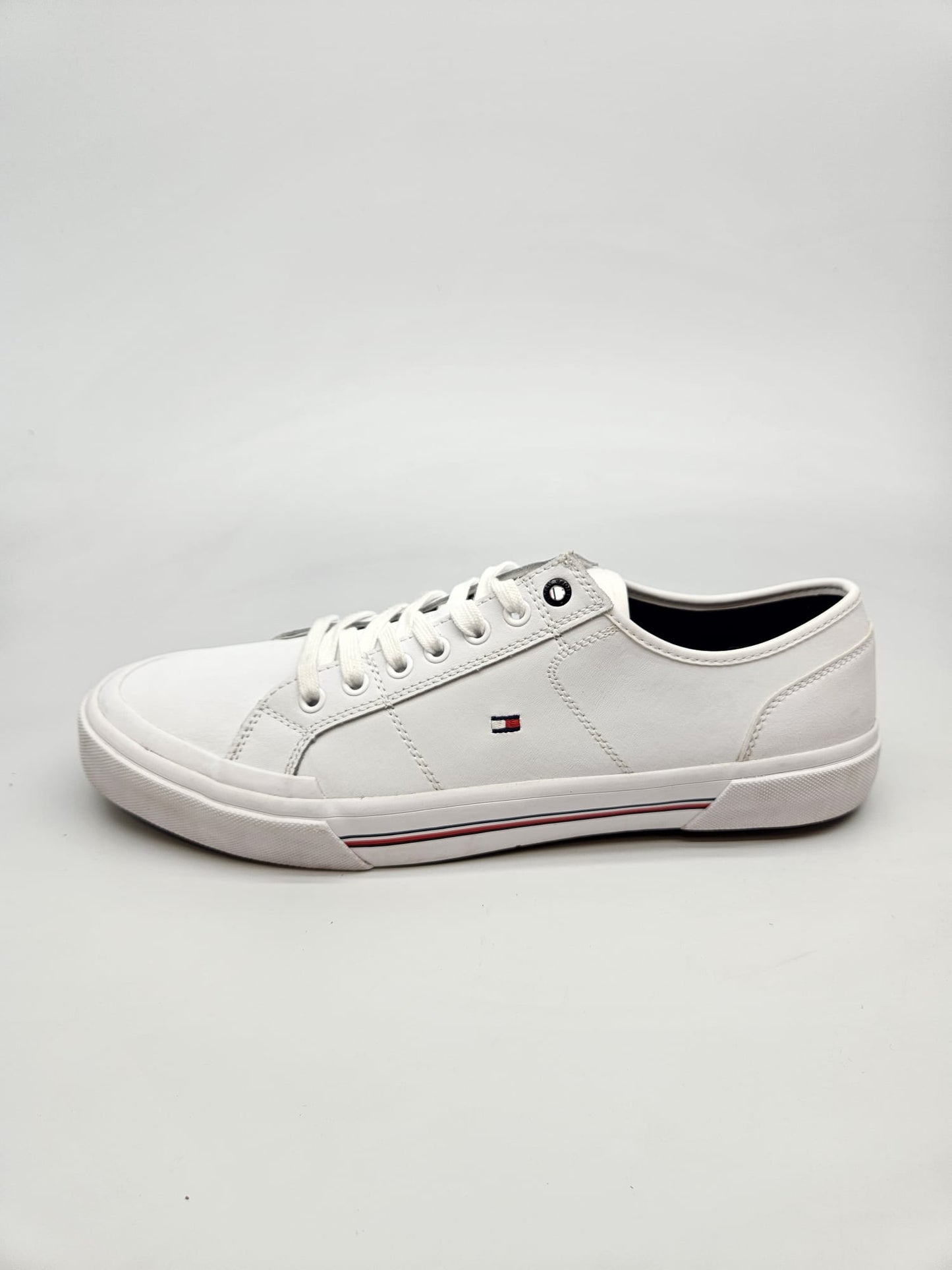 TOMMY HILFIGER NOVI ORIGINAL PATIKI BR 45