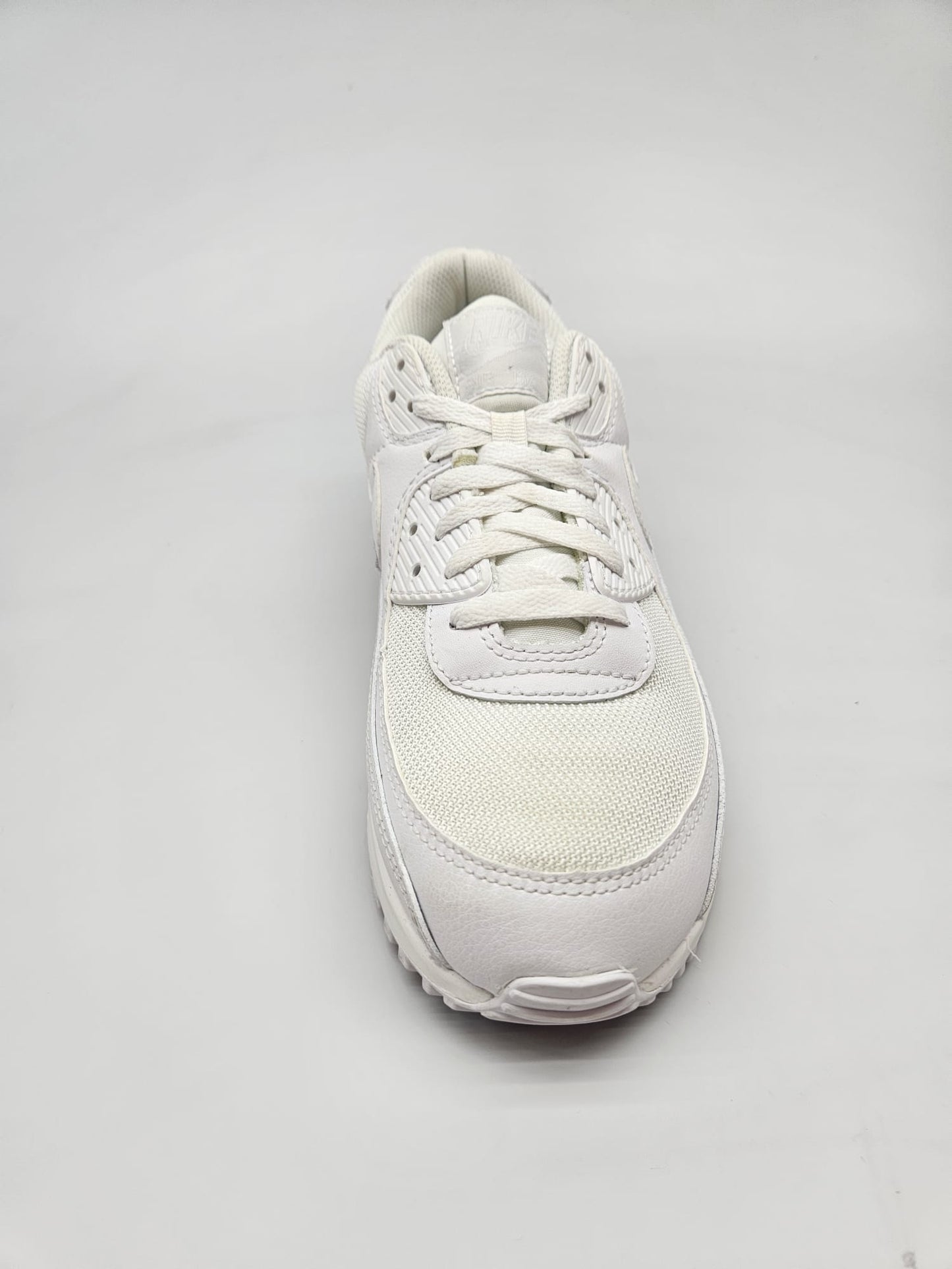 NIKE AIRMAX NOVI ORIGINAL PATIKI BR 42.5