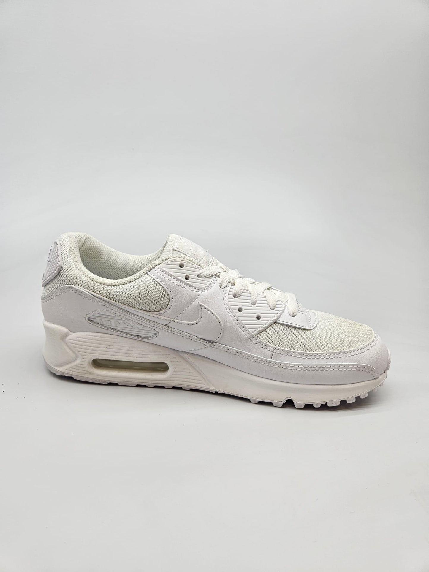NIKE AIRMAX NOVI ORIGINAL PATIKI BR 42.5