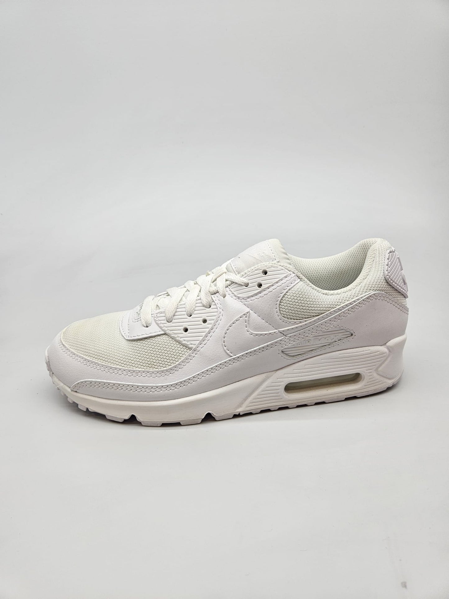 NIKE AIRMAX NOVI ORIGINAL PATIKI BR 42.5