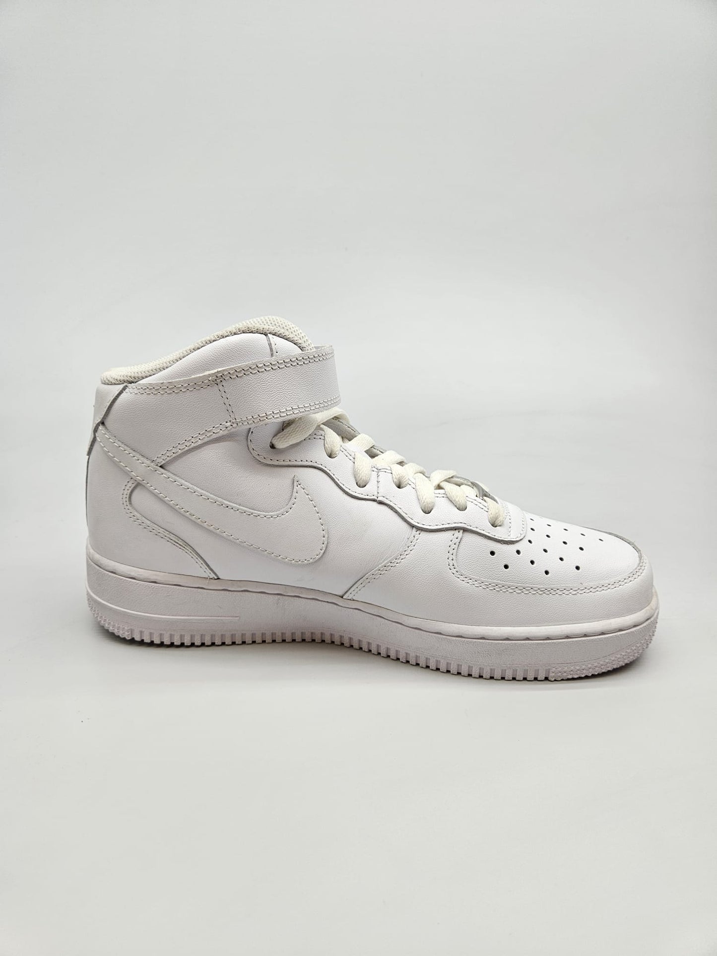 NIKE AF1 NOVI ORIGINAL PATIKI BR 41