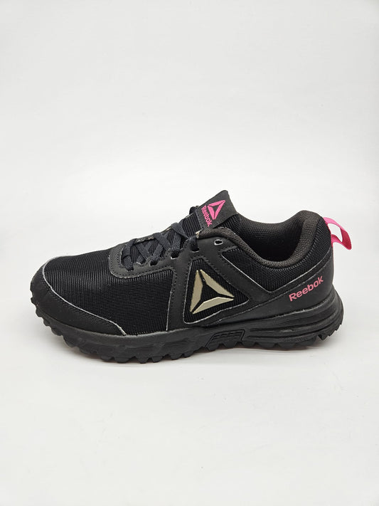 REEBOK NOVI ORIGINAL PATIKI BR 38