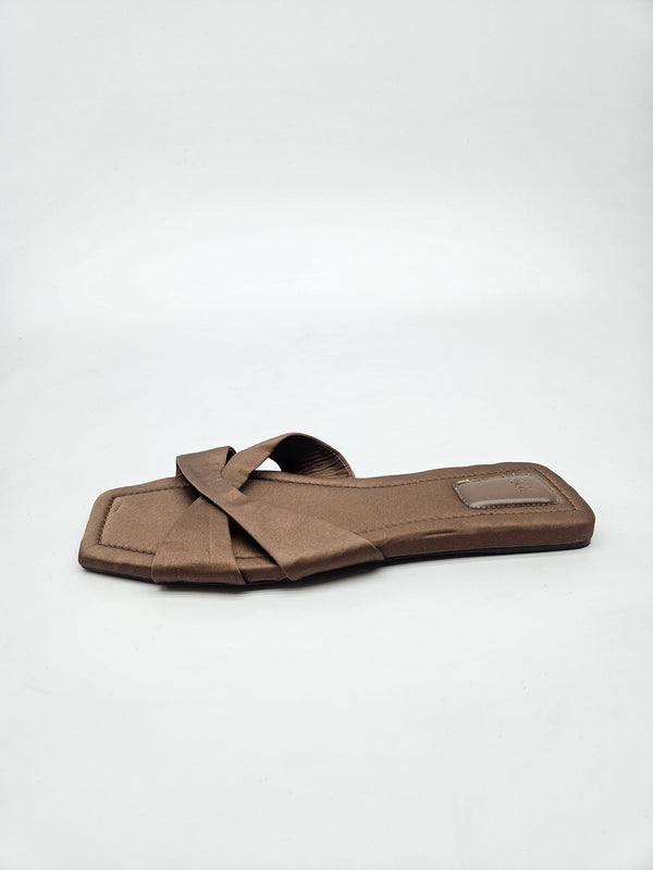 H&M NOVI ORIGINAL VLECKI BR 40