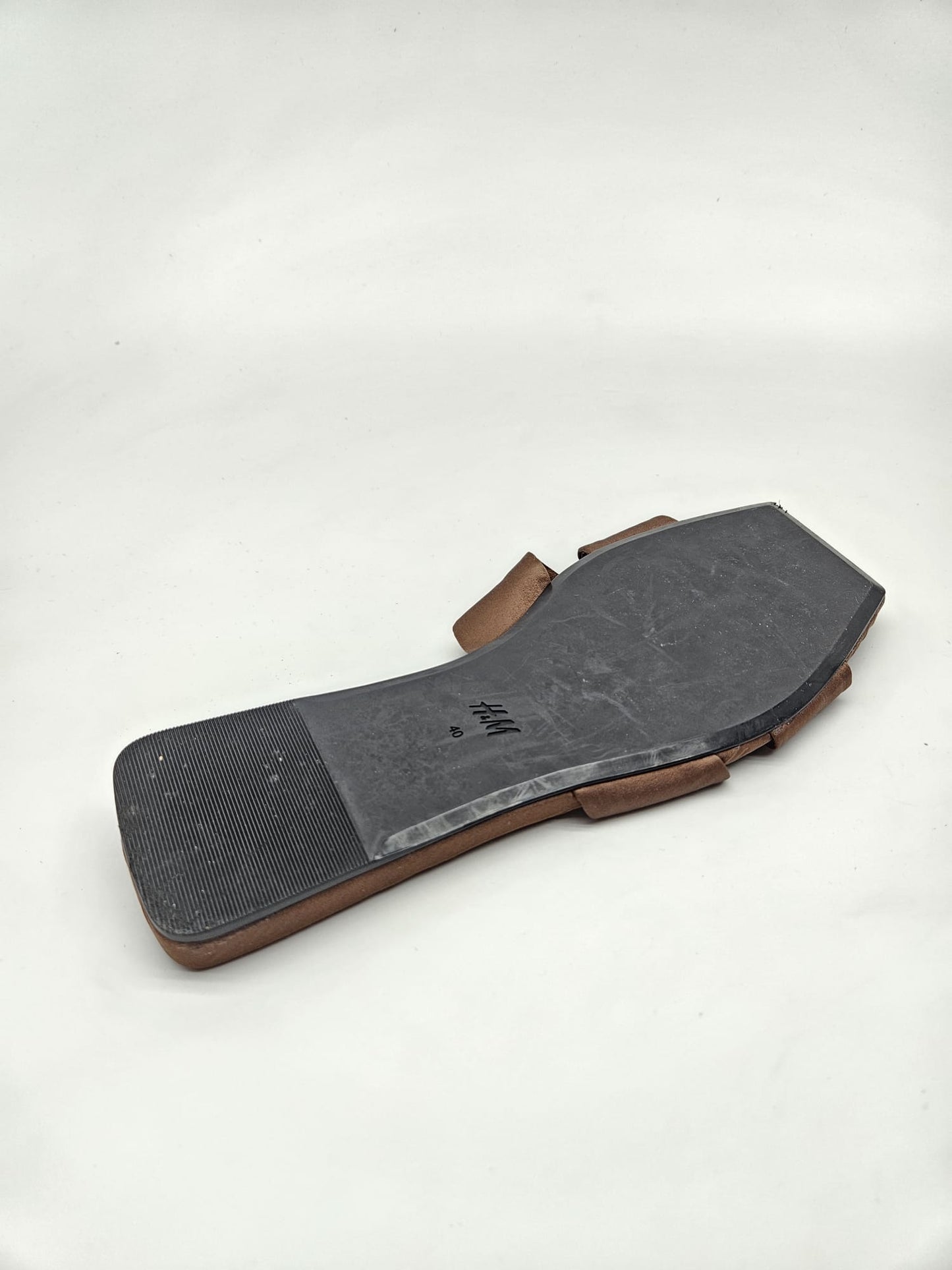 H&M NOVI ORIGINAL VLECKI BR 40
