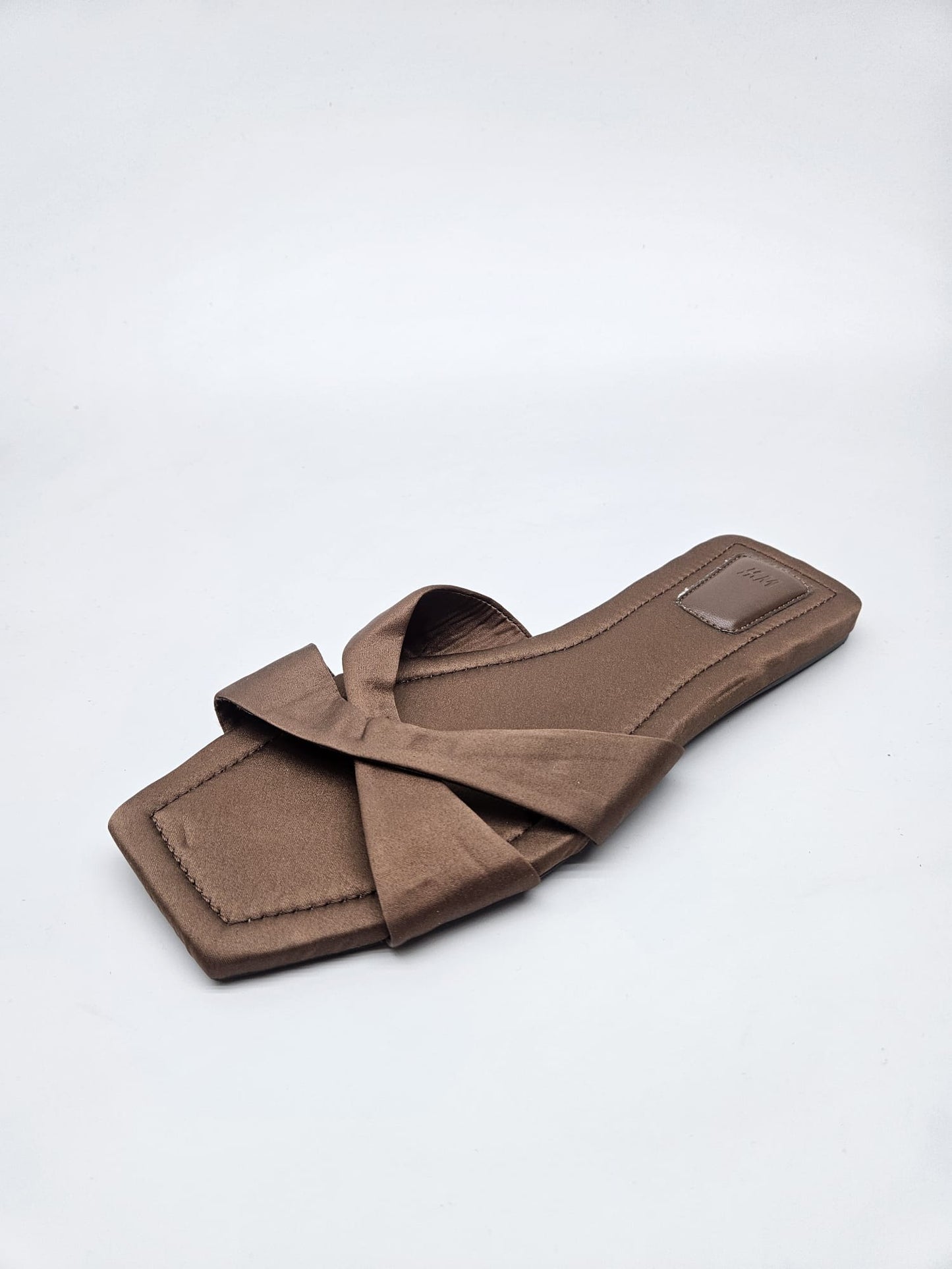 H&M NOVI ORIGINAL VLECKI BR 40