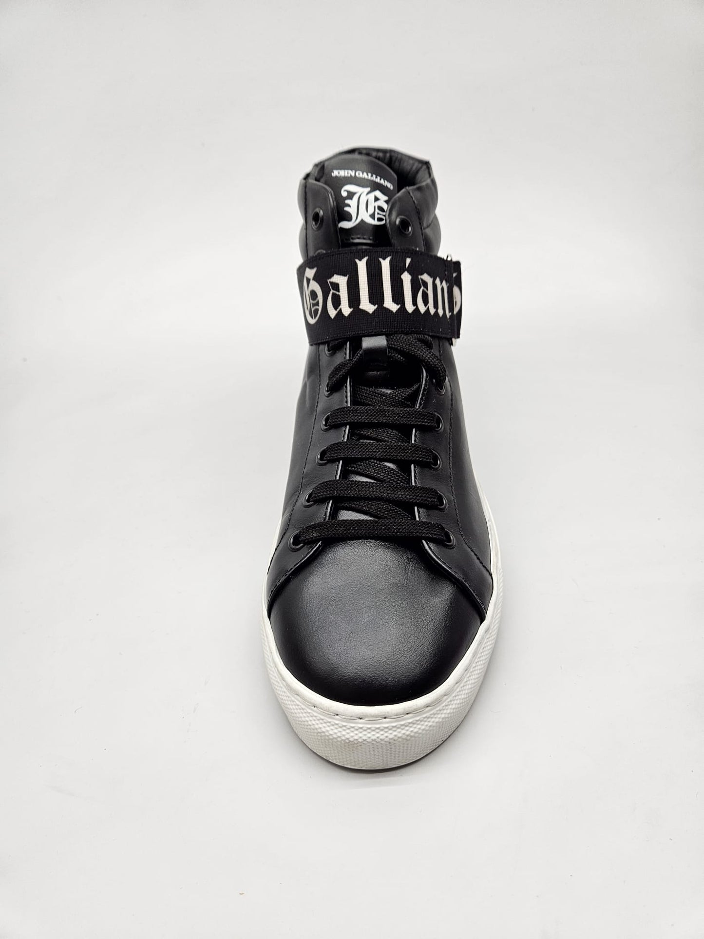 JOHN CALLIANO NOVI ORIGINAL PATIKI BR 42