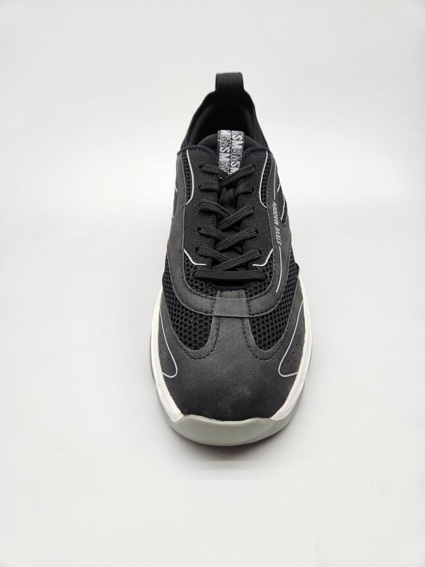 STEVE MADDEN NOVI ORIGINAL PATIKI BR 45