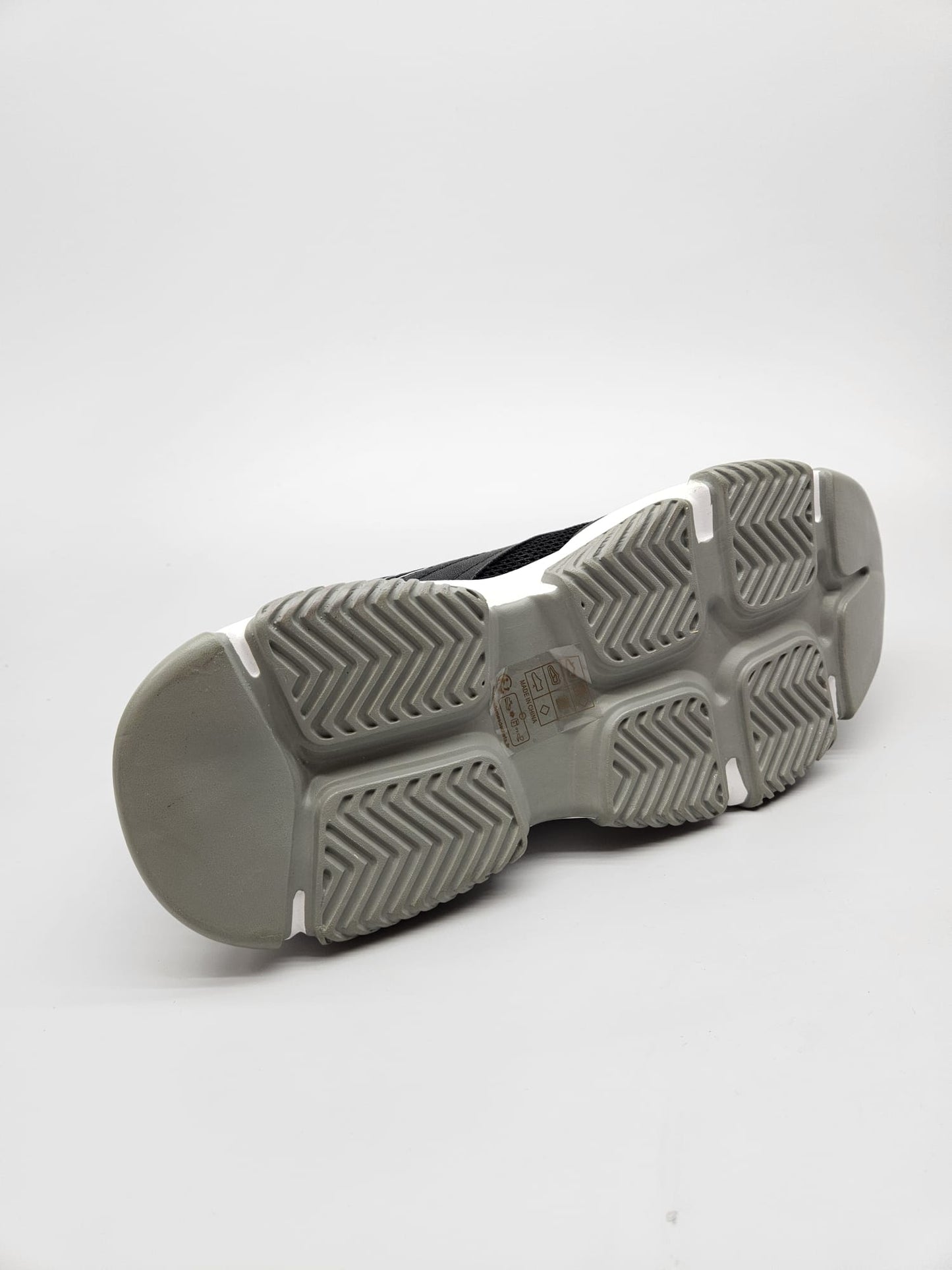 STEVE MADDEN NOVI ORIGINAL PATIKI BR 45