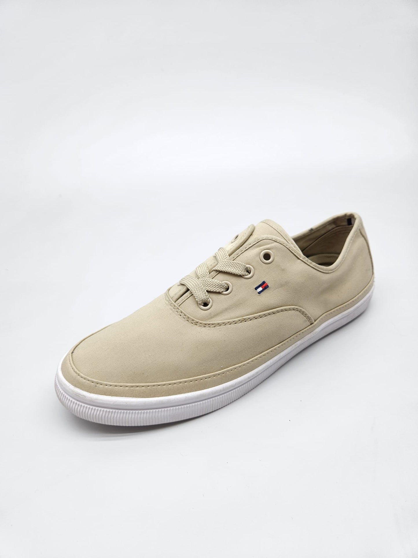 TOMMY HILFIGER NOVI ORIGINAL PATIKI BR 38