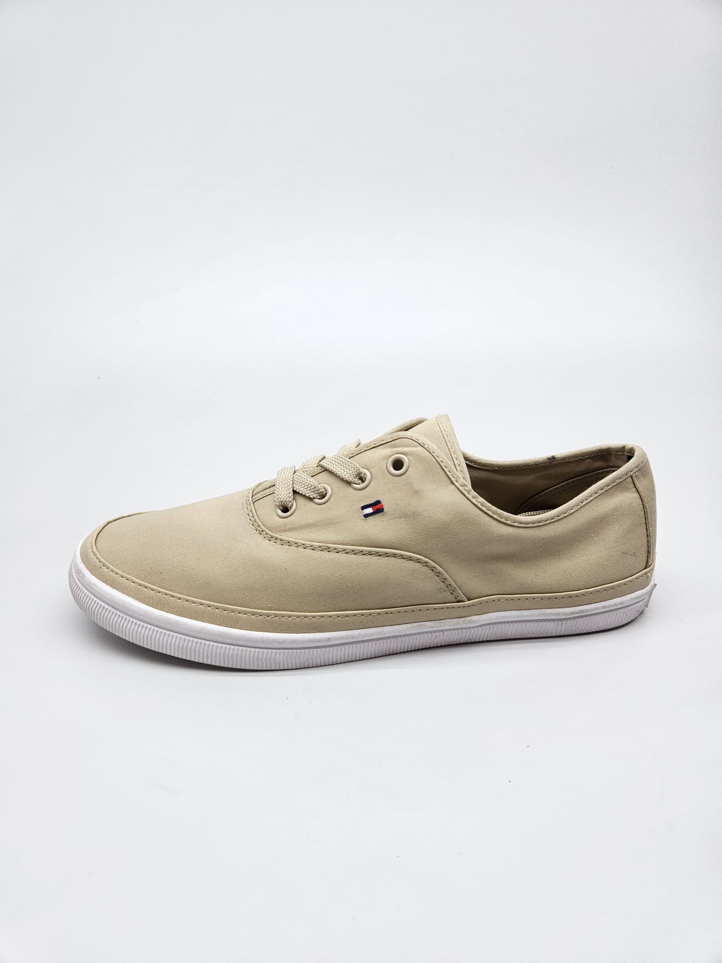 TOMMY HILFIGER NOVI ORIGINAL PATIKI BR 38