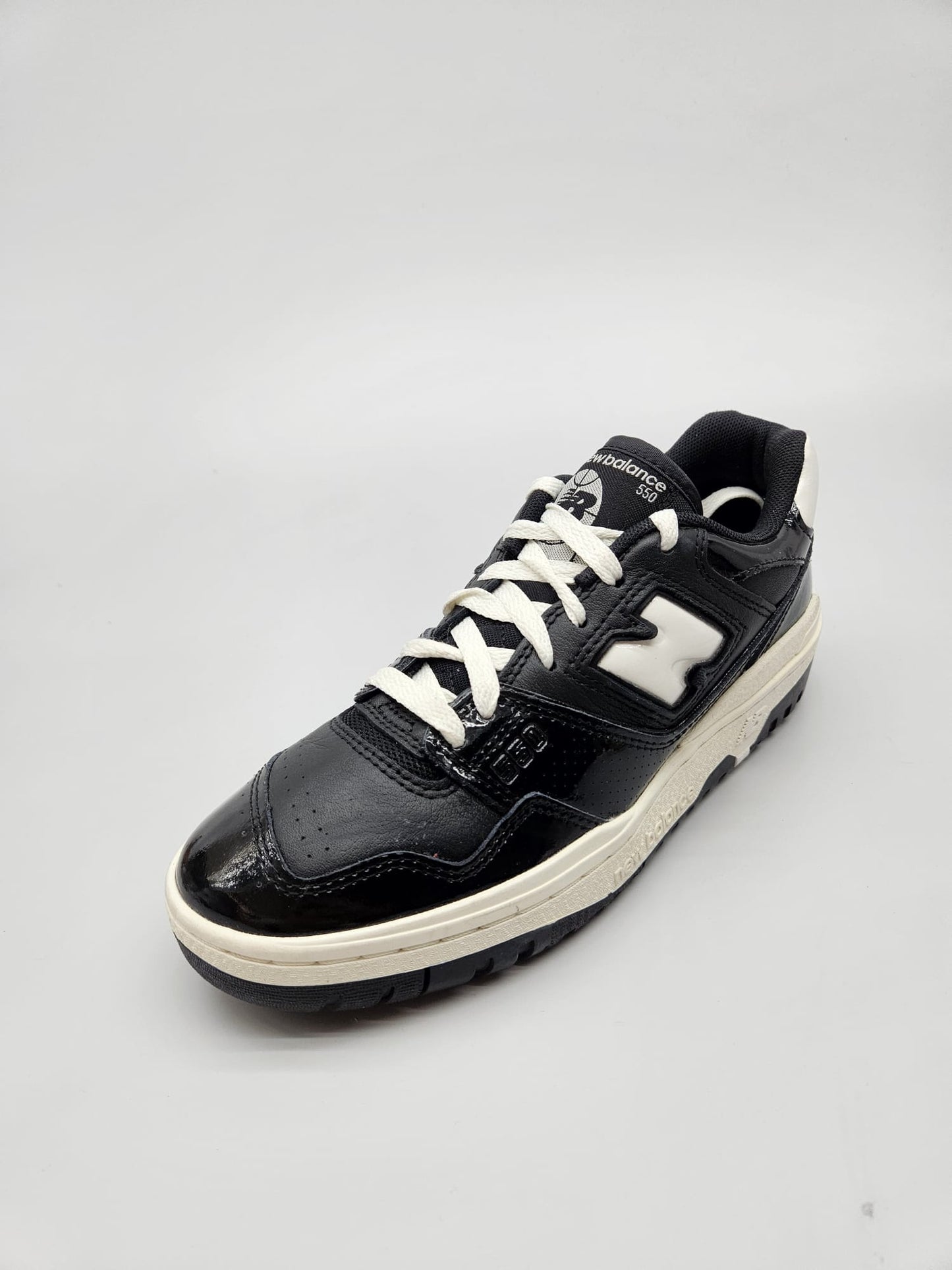 NEW BALANCE NOVI ORIGINAL PATIKI BR 40